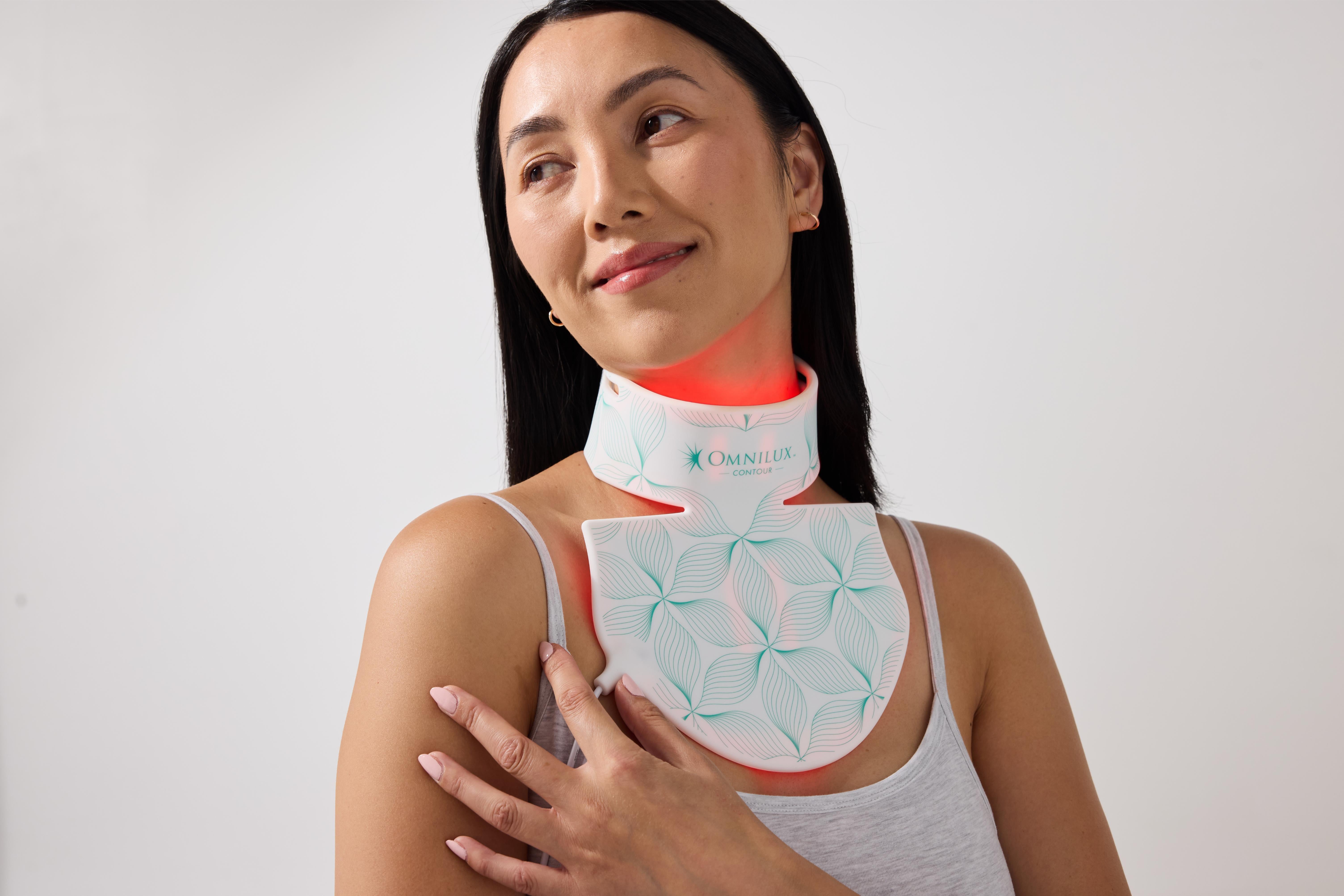 Omnilux Contour Neck & Décolleté.