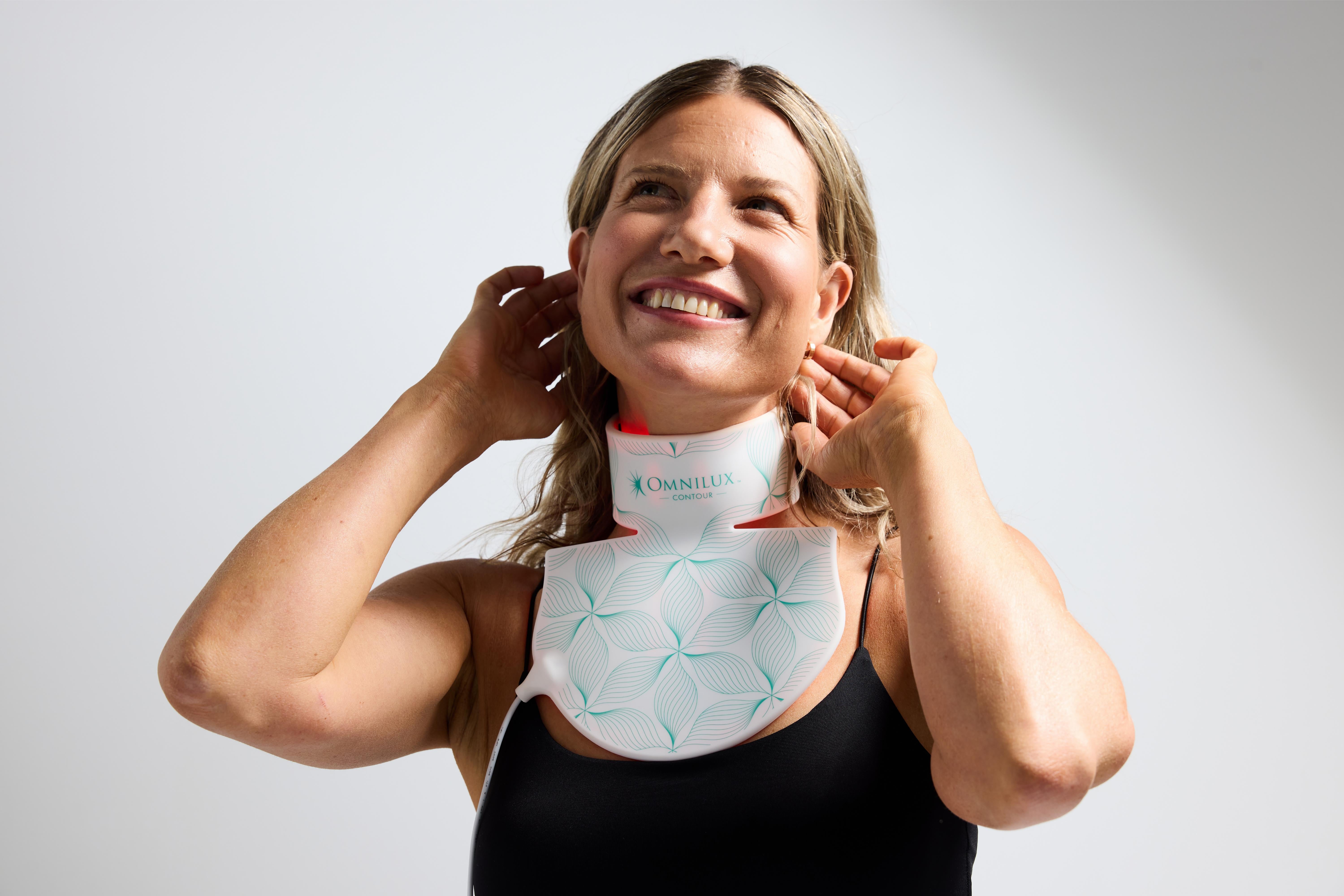 Omnilux Contour Neck & Décolleté.